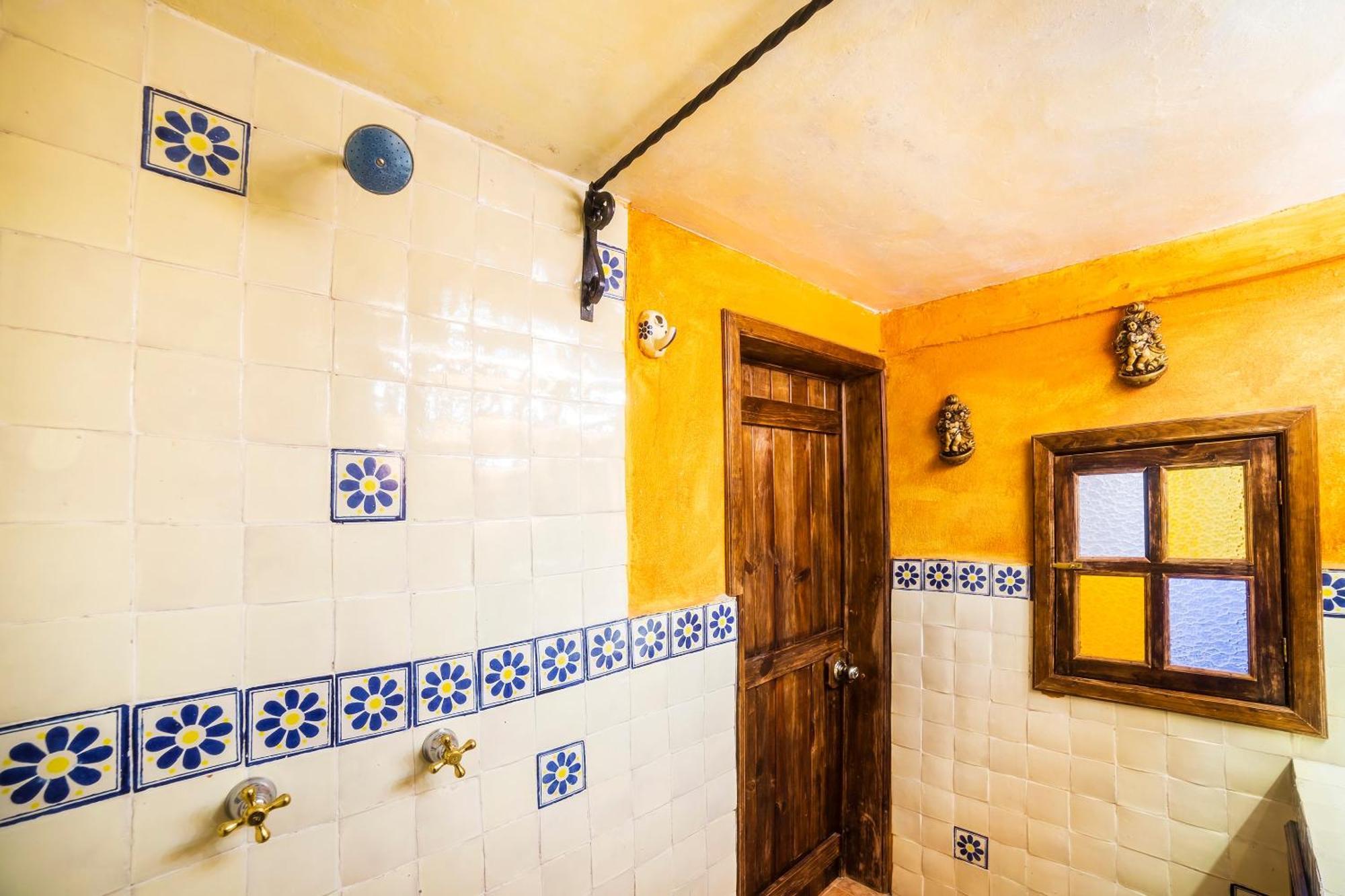 Oyo Hotel El Mineral, Tlalpujahua Екстер'єр фото